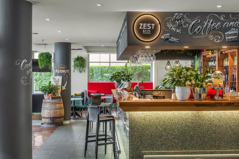 Ibis Sydney Darling Harbour - Holiday Find 11