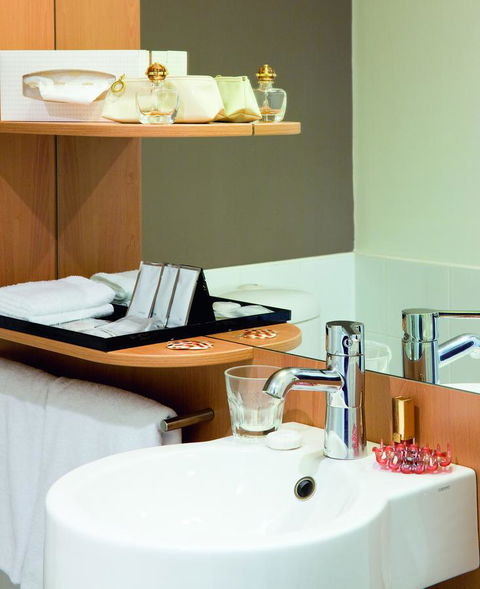Ibis Sydney Darling Harbour - Holiday Find 20