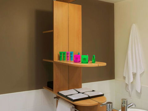 Ibis Sydney Darling Harbour - Holiday Find 34