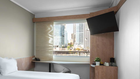 Ibis Sydney Darling Harbour - Holiday Find 3