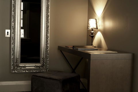 Kirketon Hotel Sydney - Holiday Find 5