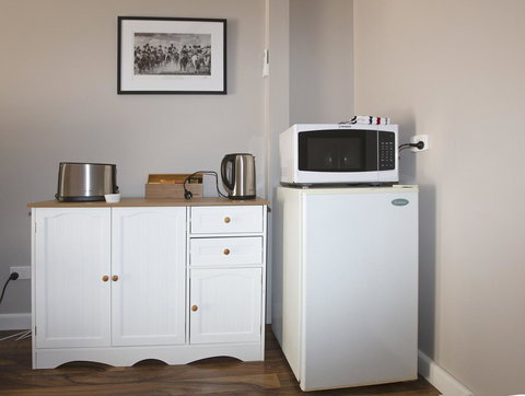 Pound Creek Gallery - Holiday Find 11