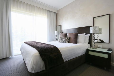 Best Western Plus Hovell Tree Inn - Holiday Find 22