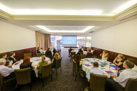 Best Western Plus Hovell Tree Inn - Holiday Find 40