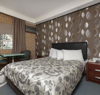 Grand Manor Motor Inn - Holiday Find