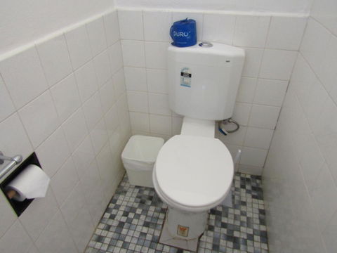 Allonville Gardens Motel - Holiday Find 19
