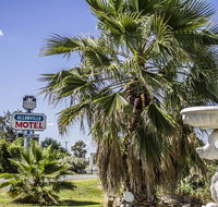 Allonville Gardens Motel - Holiday Find