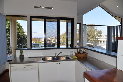 The Boat House - Holiday Find 0