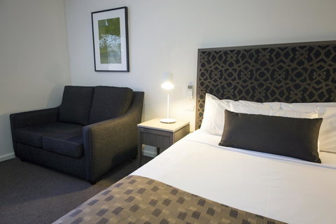 Mercure Albury - Holiday Find 1