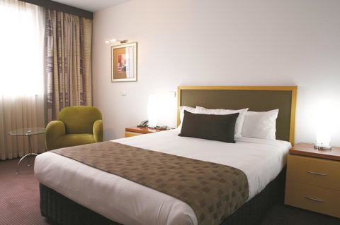 Mercure Albury - Holiday Find 10