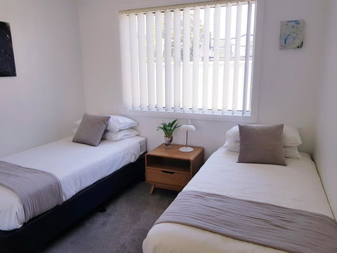 BookerBay Retreat! - Holiday Find 5