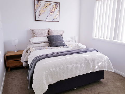 BookerBay Retreat! - Holiday Find 4