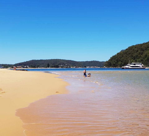 BookerBay Retreat! - Holiday Find 2