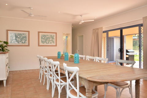 JE Guesthouse, Central To All The Hunter Valley Has To Offer - Holiday Find 8