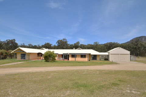 JE Guesthouse, Central To All The Hunter Valley Has To Offer - Holiday Find 41