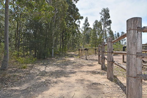 JE Guesthouse, Central To All The Hunter Valley Has To Offer - Holiday Find 43