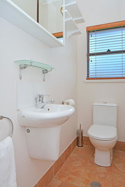 JE Guesthouse, Central To All The Hunter Valley Has To Offer - Holiday Find 19