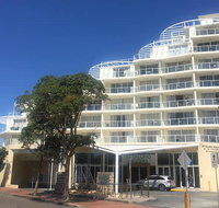 Ettalong Beach Premium Waterview Apartments - Holiday Find