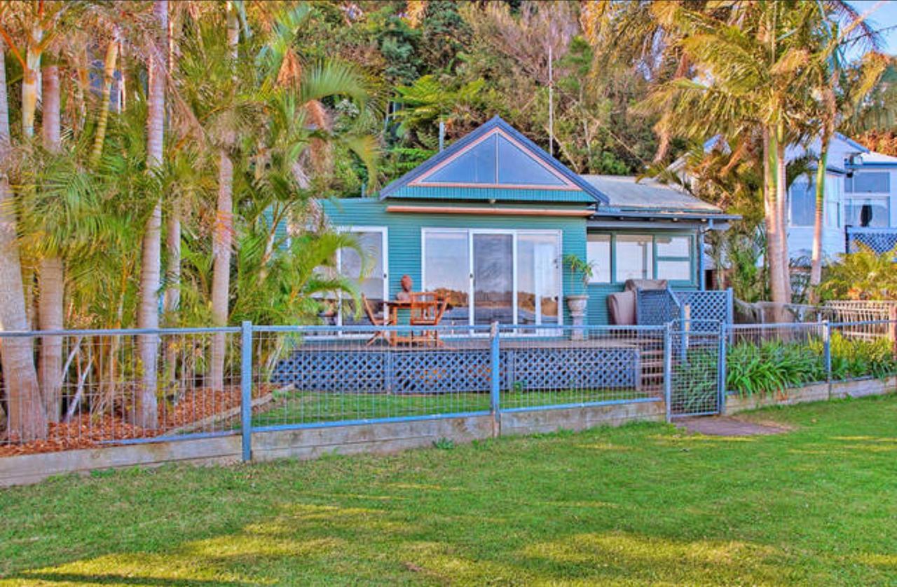 Belmont South NSW Holiday Find
