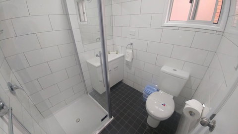 Eden Motel - Holiday Find 7