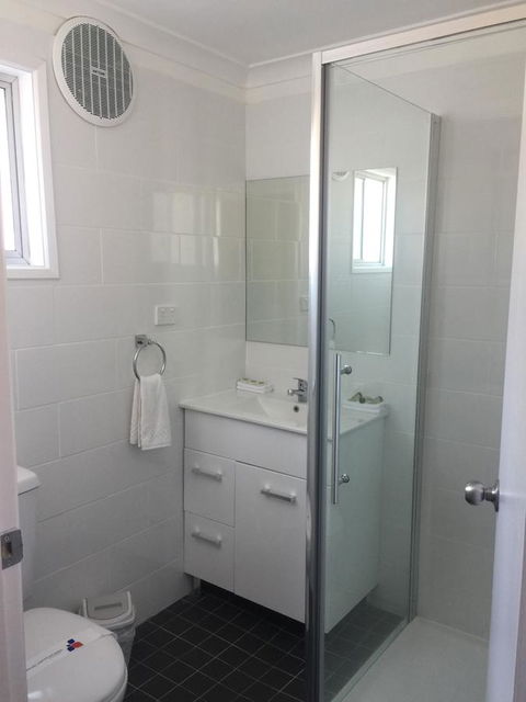 Eden Motel - Holiday Find 2