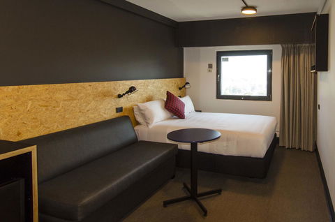 Ibis Budget Sydney East - Holiday Find 23