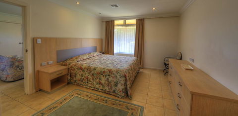 Cooma Motor Lodge Motel - Holiday Find 26