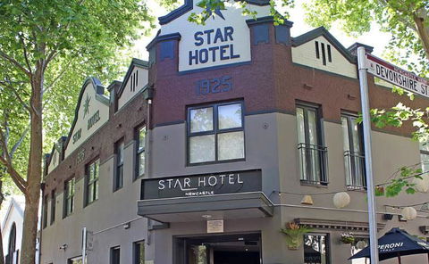 The Star Apartments - Holiday Find 1