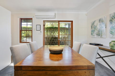 Bellevue Accommodation - Holiday Find 10