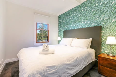 Bellevue Accommodation - Holiday Find 8
