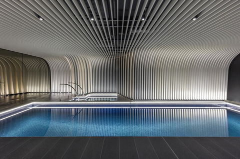 SKYE Suites Sydney - Holiday Find 6