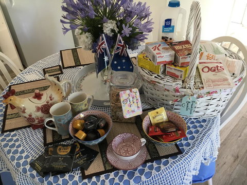 The Best Exotic Magnolia Cottage - Holiday Find 2