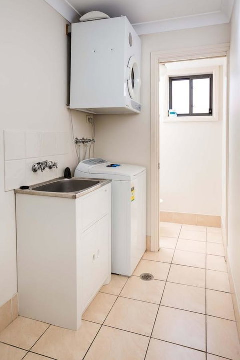 Bluegum Apartments Newcastle - Holiday Find 13