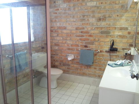 Mollymook Surfbeach Motel & Apartments - Holiday Find 22