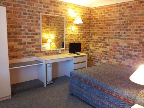 Mollymook Surfbeach Motel & Apartments - Holiday Find 33