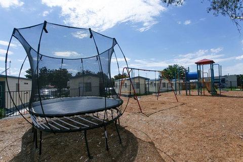 Crestview Tourist Park - Holiday Find 4