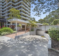 Pacific Towers Beach Resort - Holiday Find