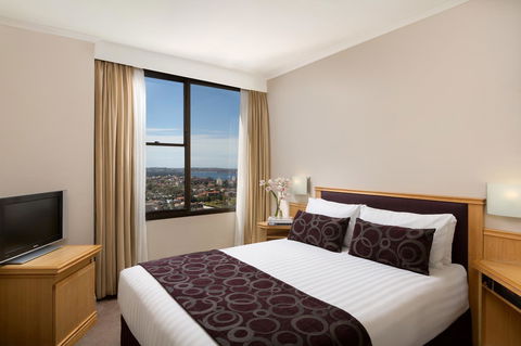 Rydges North Sydney - Holiday Find 3