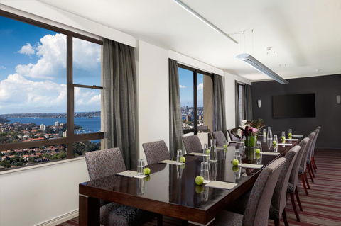 Rydges North Sydney - Holiday Find 24