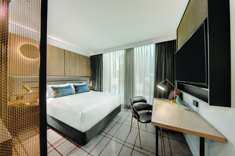 Vibe Hotel Sydney Darling Harbour - Holiday Find 19