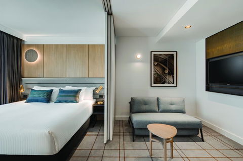 Vibe Hotel Sydney Darling Harbour - Holiday Find 29