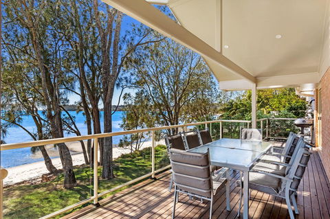 Foreshore Drive, 123, Sandranch - Holiday Find 0