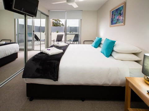 Hamilton Executive Apartments - Holiday Find 32