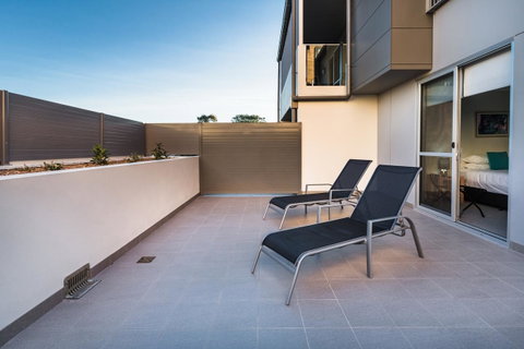 Hamilton Executive Apartments - Holiday Find 28