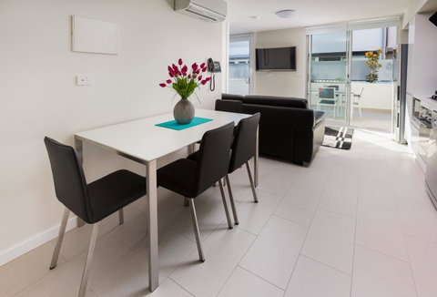 Hamilton Executive Apartments - Holiday Find 3