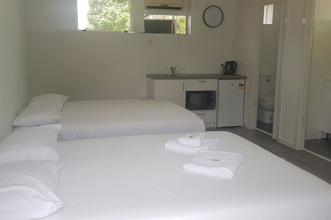 Appin Village Motel - Holiday Find 20