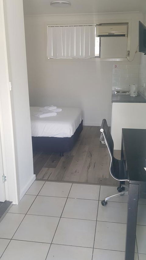 Appin Village Motel - Holiday Find 35
