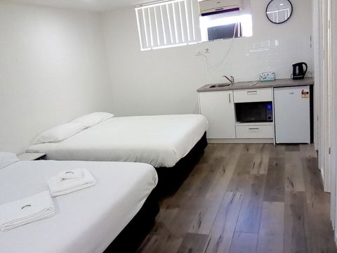 Appin Village Motel - Holiday Find 10