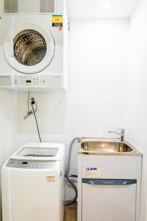 Near Train Station, New 2 BR Apt/free Parking - Holiday Find 34