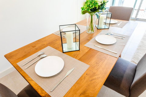 Near Train Station, New 2 BR Apt/free Parking - Holiday Find 8